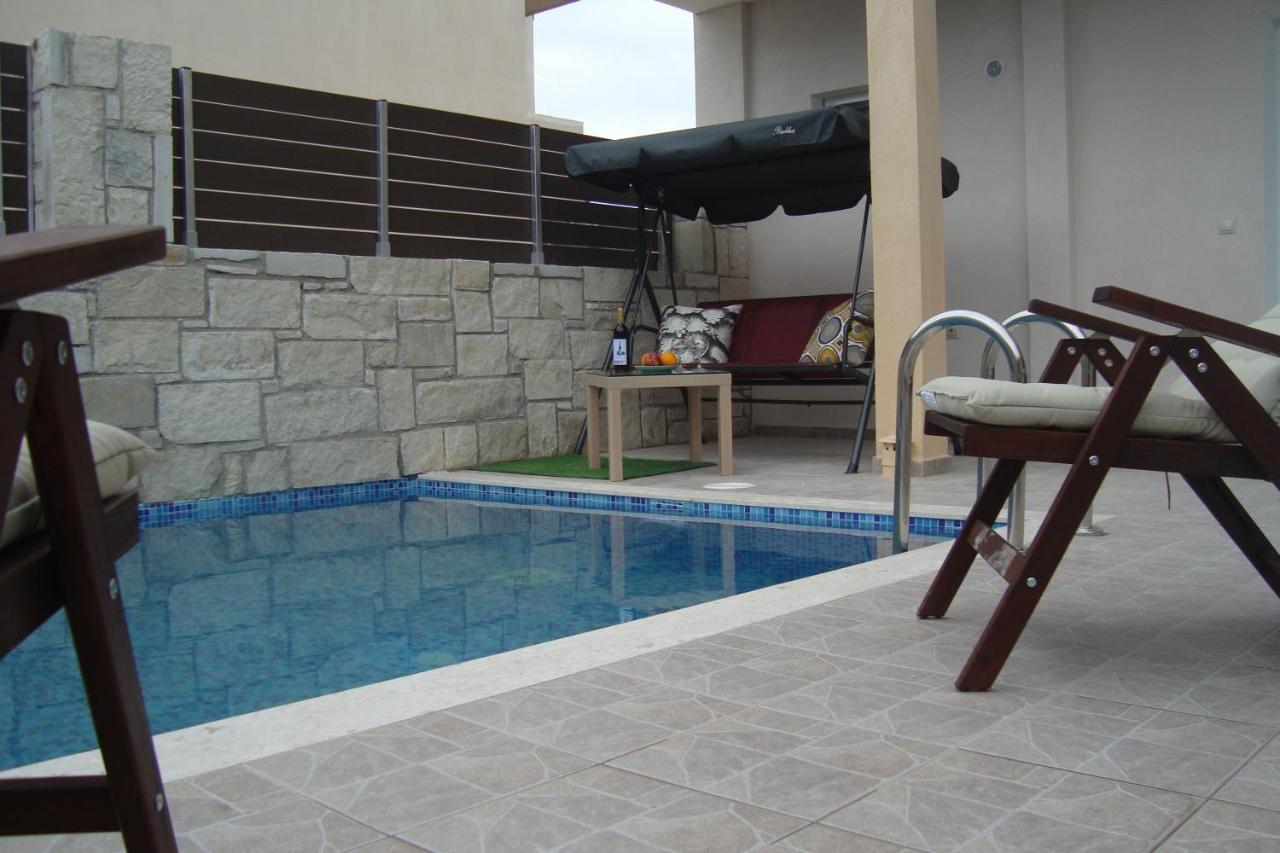 “Theeporto” Maisonette With Pool Gouves Exteriér fotografie