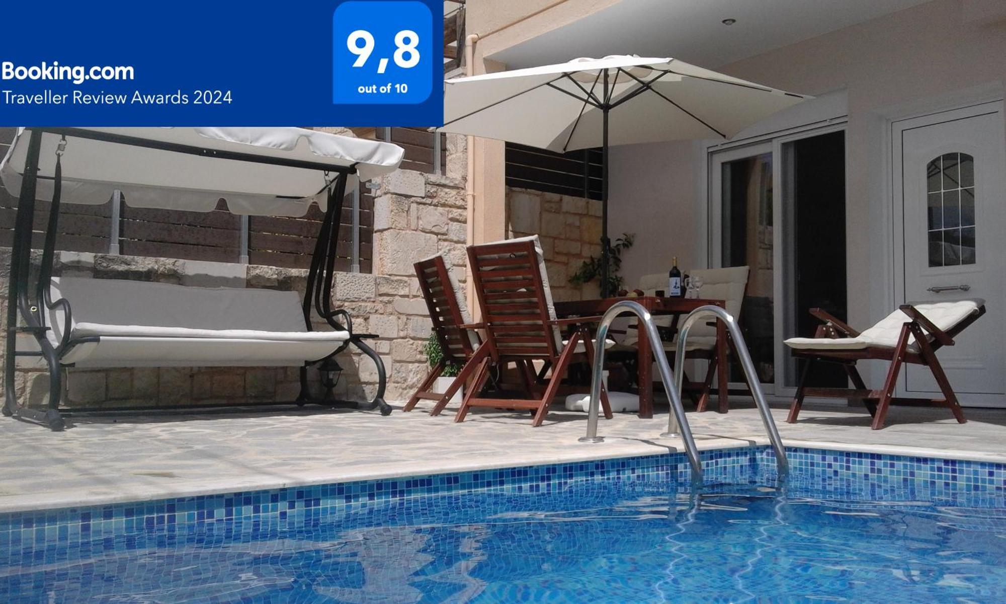“Theeporto” Maisonette With Pool Gouves Exteriér fotografie